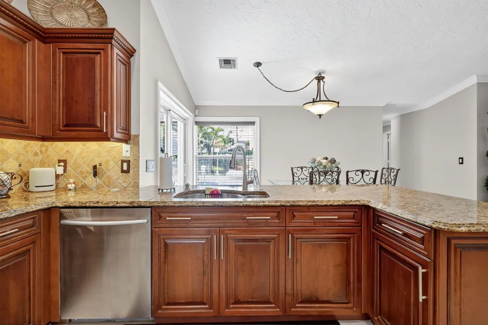 1880 GRANTHAM COURT Wellington, FL 33414