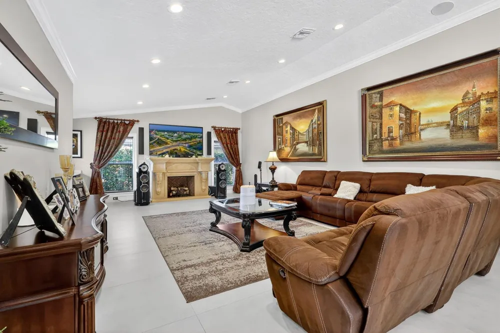 1880 GRANTHAM COURT Wellington, FL 33414