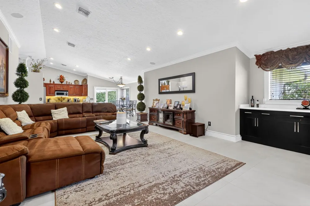 1880 GRANTHAM COURT Wellington, FL 33414