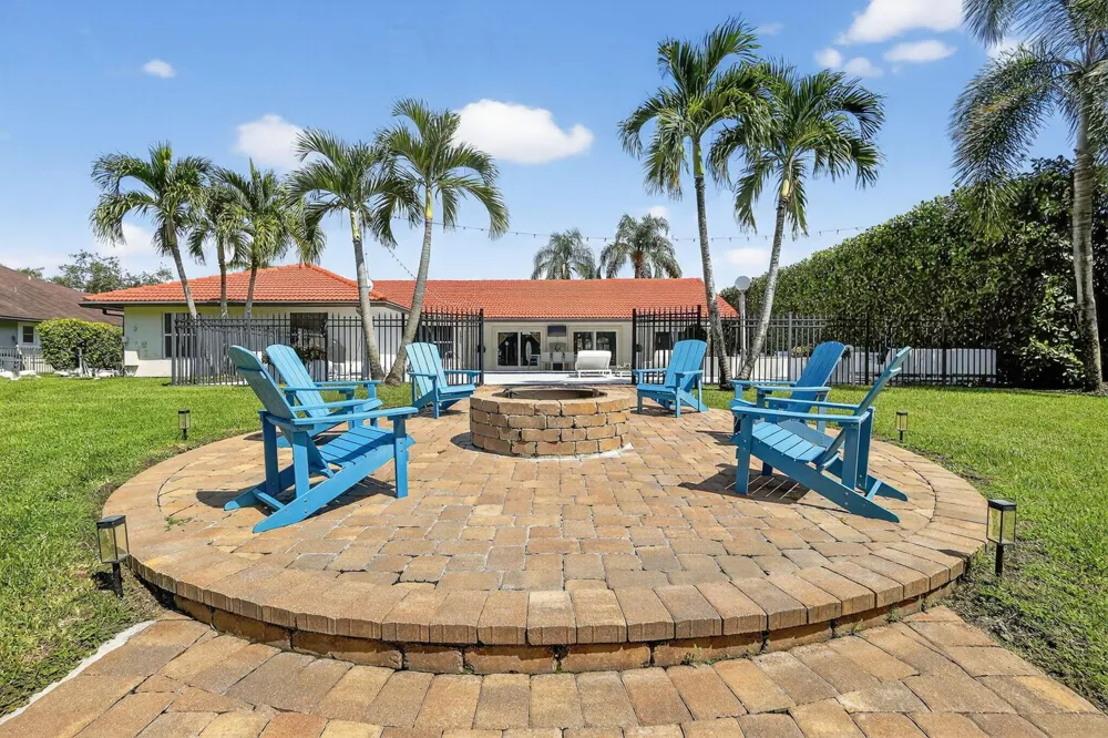 1880 GRANTHAM COURT Wellington, FL 33414