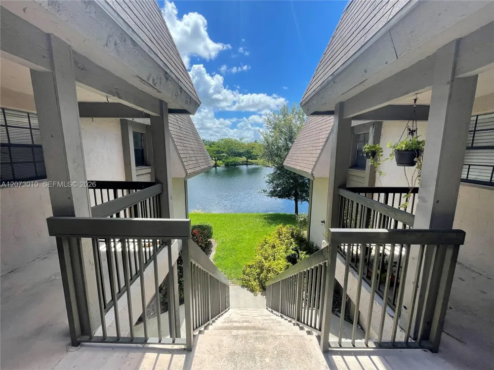 3529 NW 94th Ave #5B Sunrise, FL 33351
