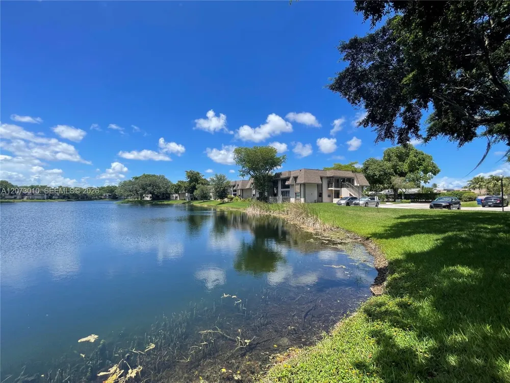 3529 NW 94th Ave #5B Sunrise, FL 33351