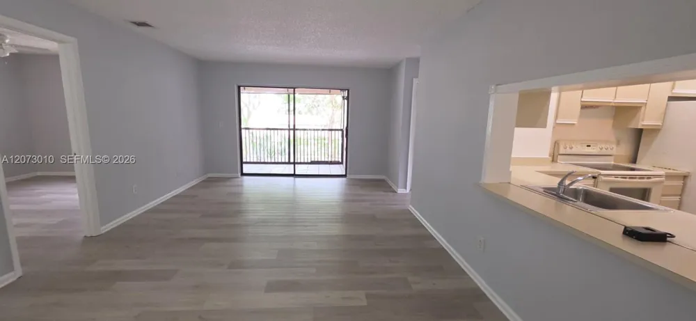 3529 NW 94th Ave #5B Sunrise, FL 33351