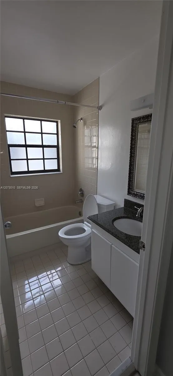 3529 NW 94th Ave #5B Sunrise, FL 33351