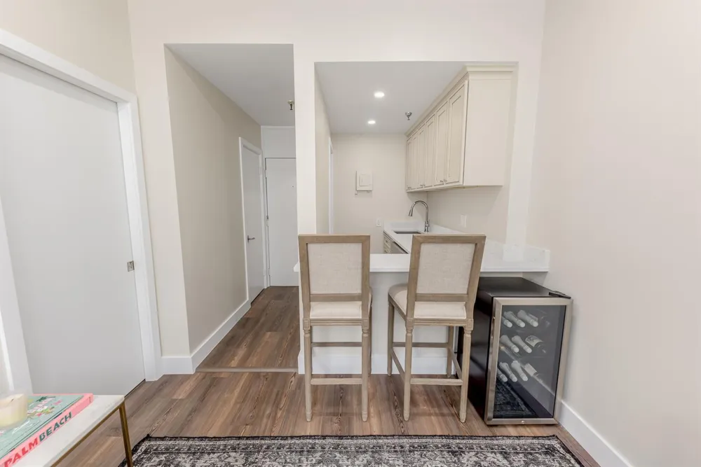235 SUNRISE AVENUE #2211 Palm Beach, FL 33480