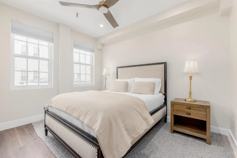 235 SUNRISE AVENUE #2211 Palm Beach, FL 33480