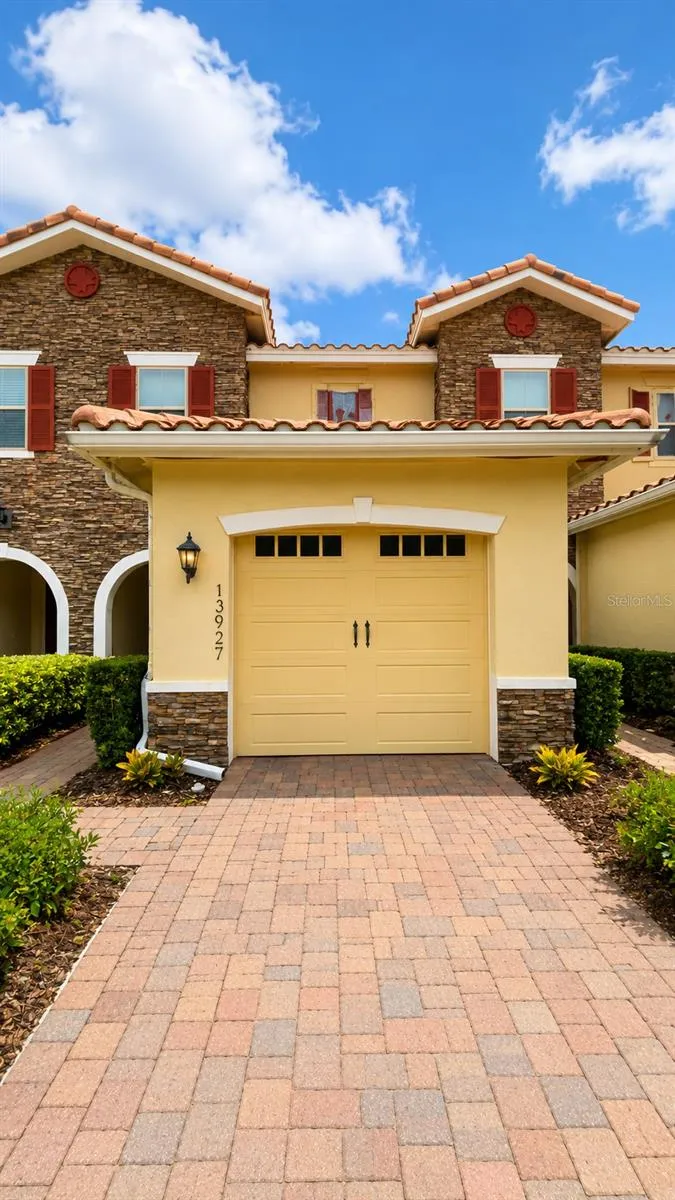 13927 ARCLID STREET Orlando, FL 32832
