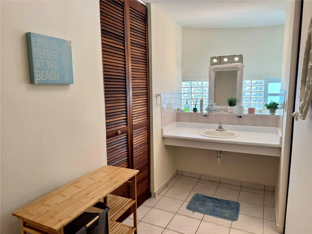 4PHA ARROYO BEACH RESORT #4 PHA Arroyo, PR 00714