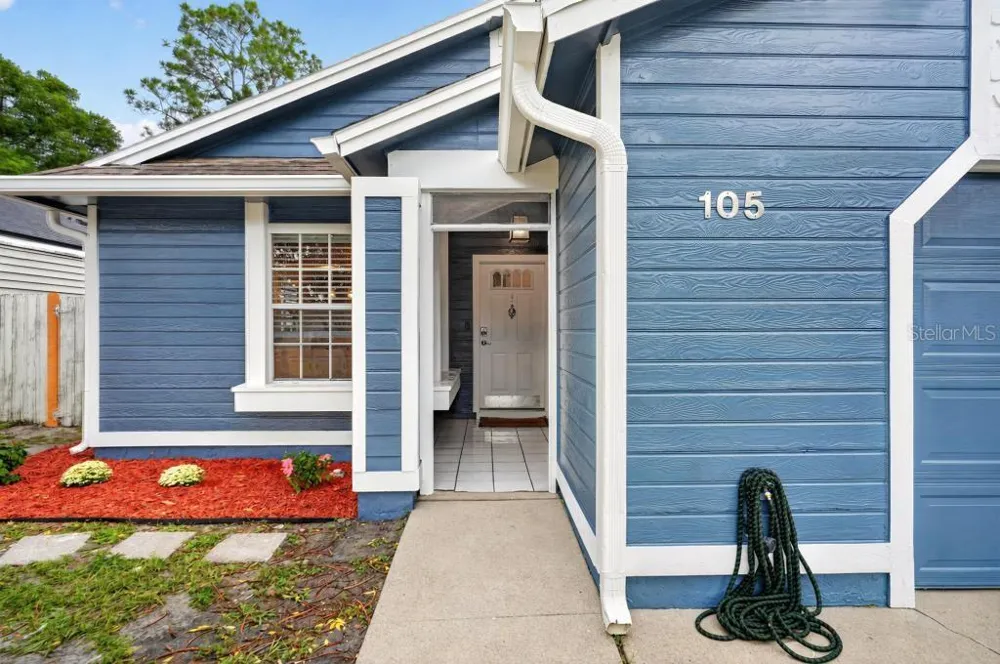 105 NEWPORT SQUARE Sanford, FL 32771