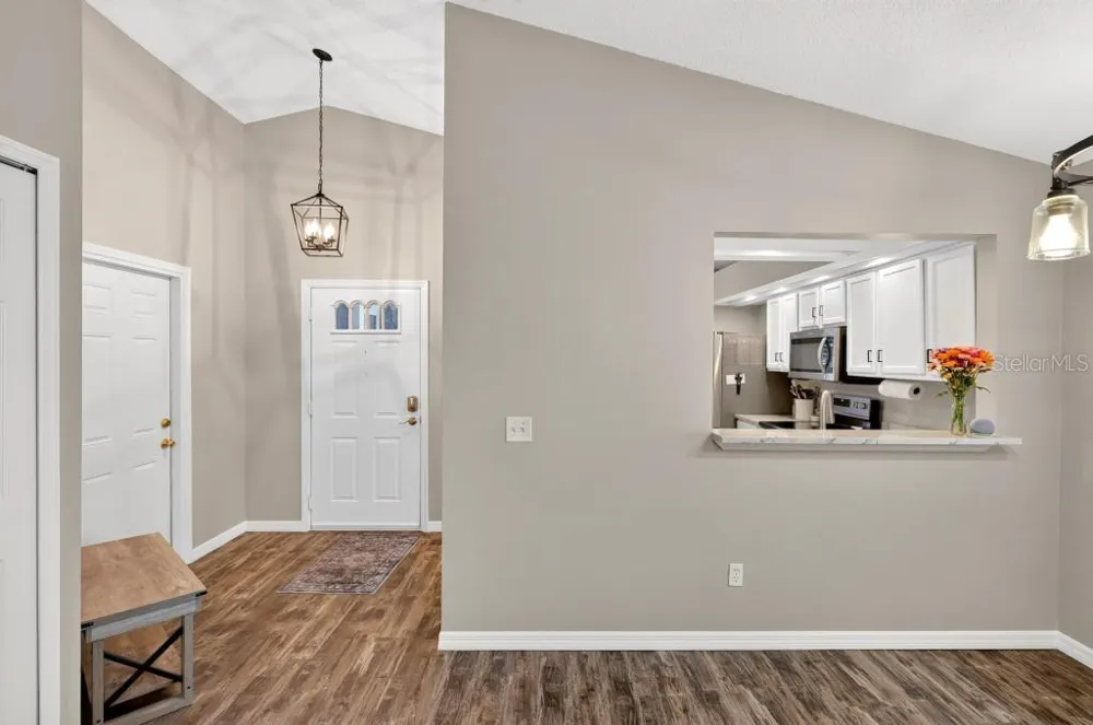 105 NEWPORT SQUARE Sanford, FL 32771