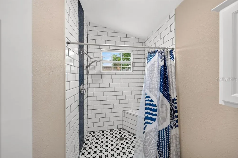 105 NEWPORT SQUARE Sanford, FL 32771