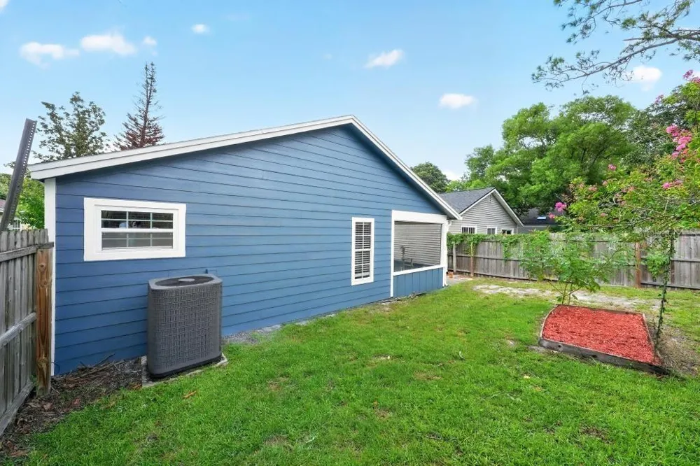 105 NEWPORT SQUARE Sanford, FL 32771