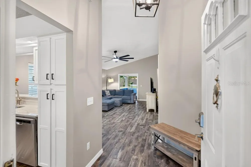105 NEWPORT SQUARE Sanford, FL 32771