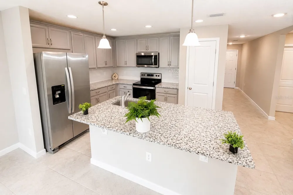 2025 HAVASU FALLS AVENUE Deland, FL 32724