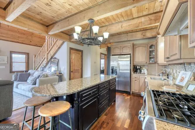 230 Smokin RDG Hayesville, NC 28904