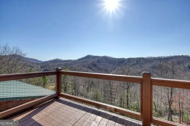 230 Smokin RDG Hayesville, NC 28904