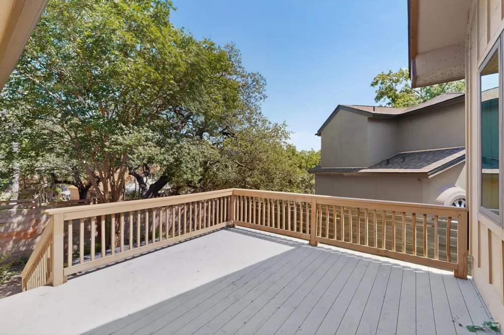 9202 Amberwood Cove Austin, TX 78759