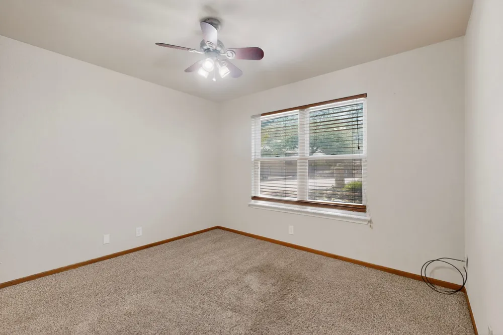 9202 Amberwood Cove Austin, TX 78759