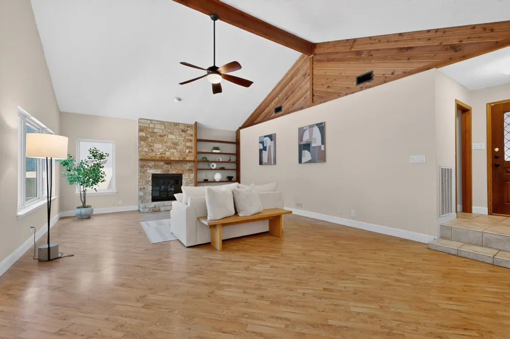 9202 Amberwood Cove Austin, TX 78759