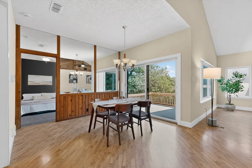 9202 Amberwood Cove Austin, TX 78759