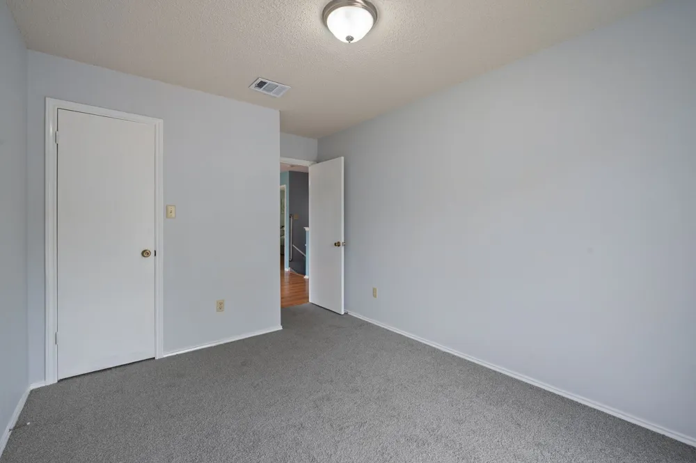 13812 Lothian Drive Pflugerville, TX 78660