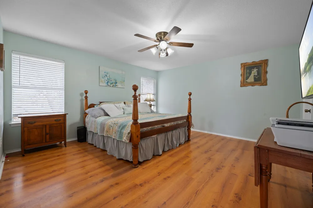 13812 Lothian Drive Pflugerville, TX 78660