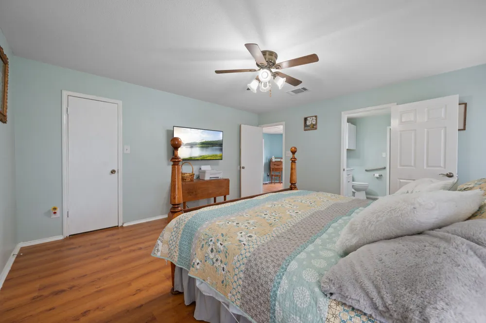 13812 Lothian Drive Pflugerville, TX 78660