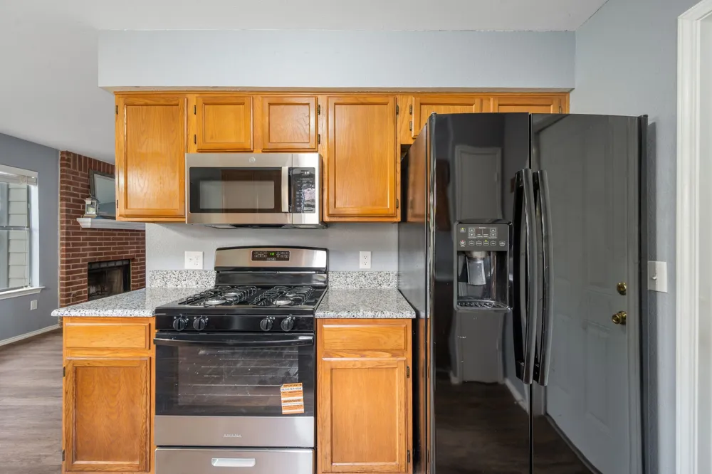13812 Lothian Drive Pflugerville, TX 78660