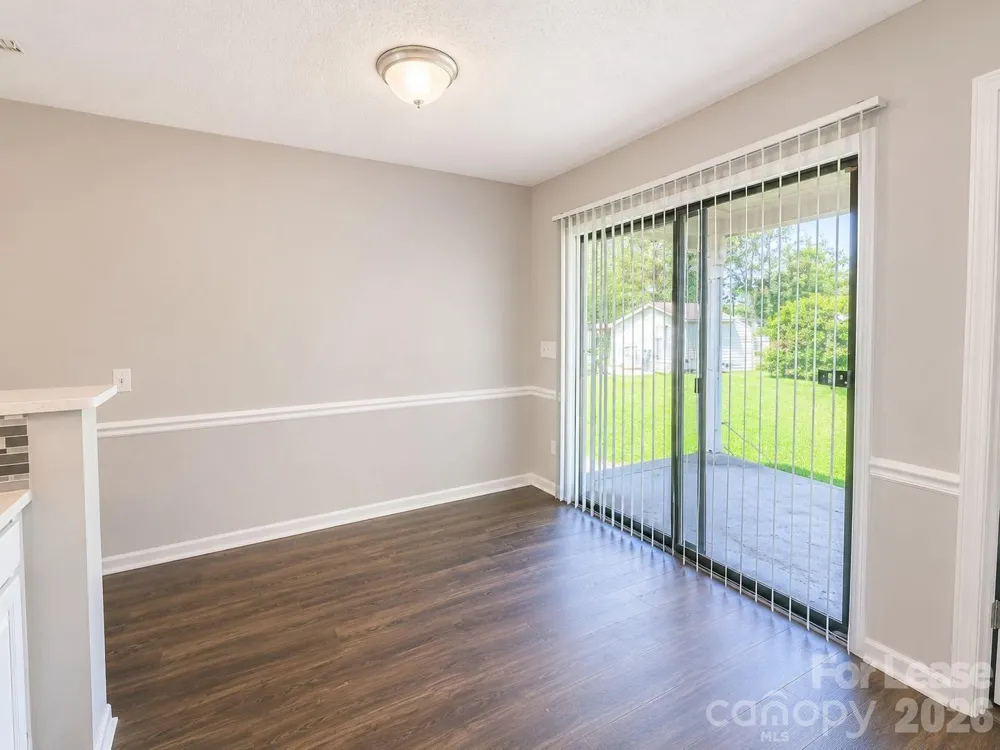 7718 Linda Lake Drive Charlotte, NC 28215