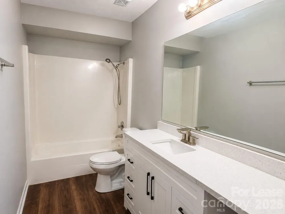 7718 Linda Lake Drive Charlotte, NC 28215