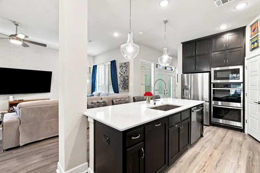 616 Aspen Valley Lane Dallas, TX 75208