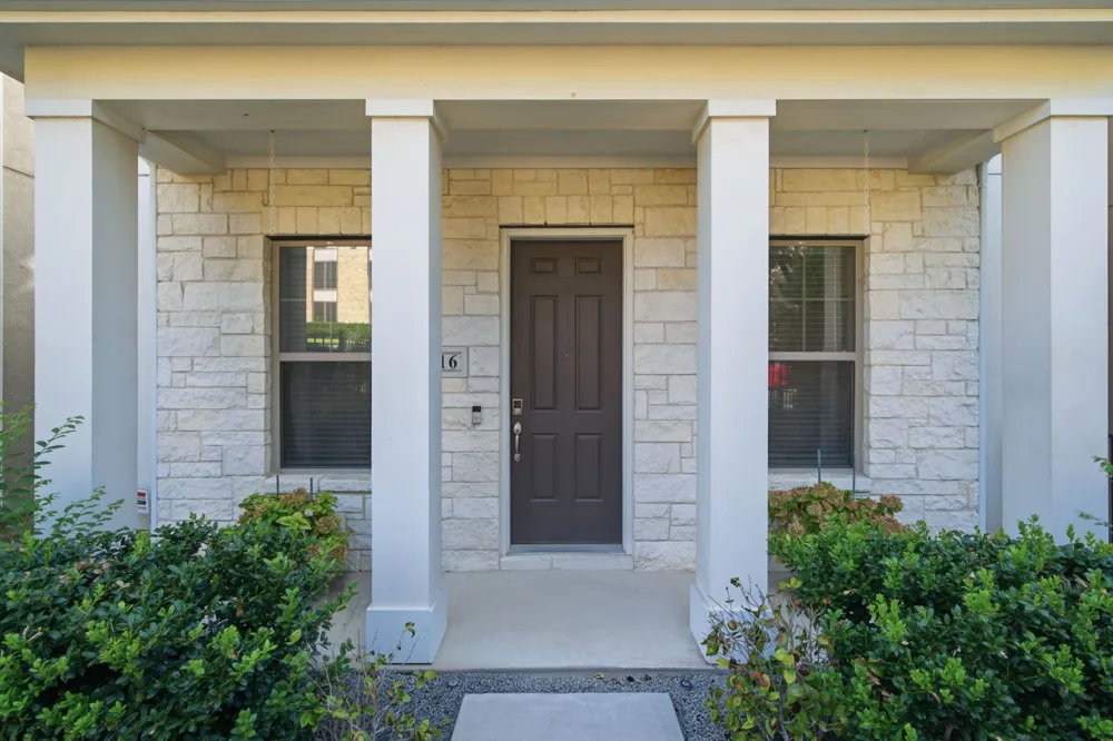 616 Aspen Valley Lane Dallas, TX 75208