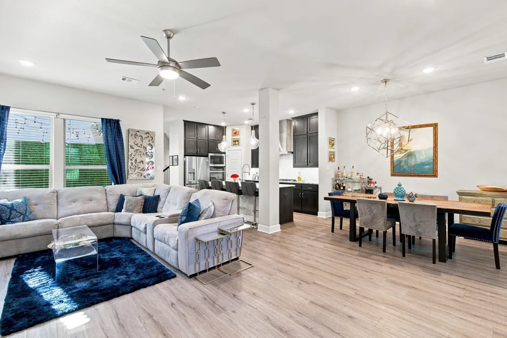 616 Aspen Valley Lane Dallas, TX 75208