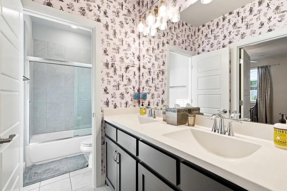 616 Aspen Valley Lane Dallas, TX 75208