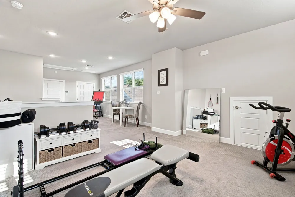 616 Aspen Valley Lane Dallas, TX 75208