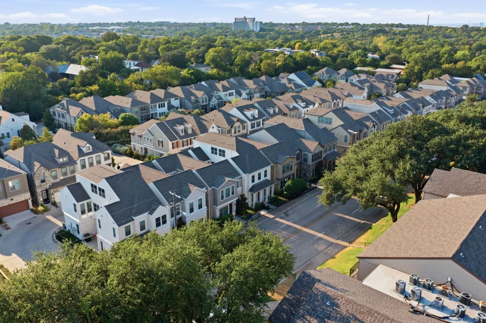 616 Aspen Valley Lane Dallas, TX 75208