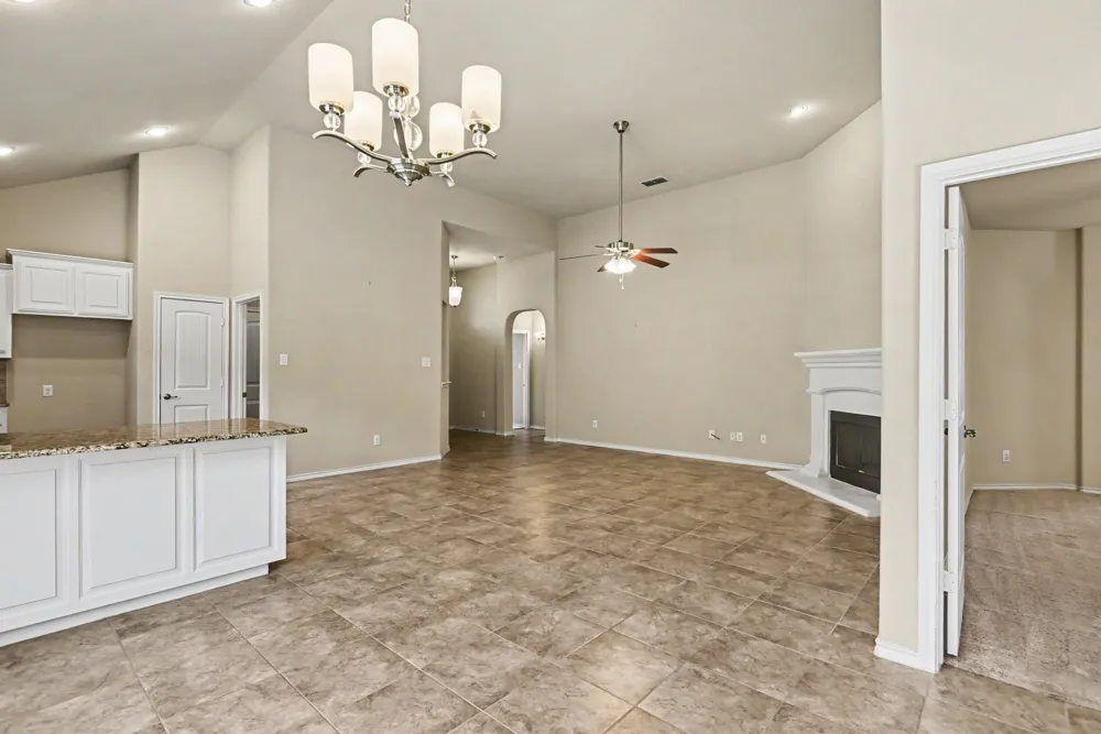 1232 Scott Drive Weatherford, TX 76087