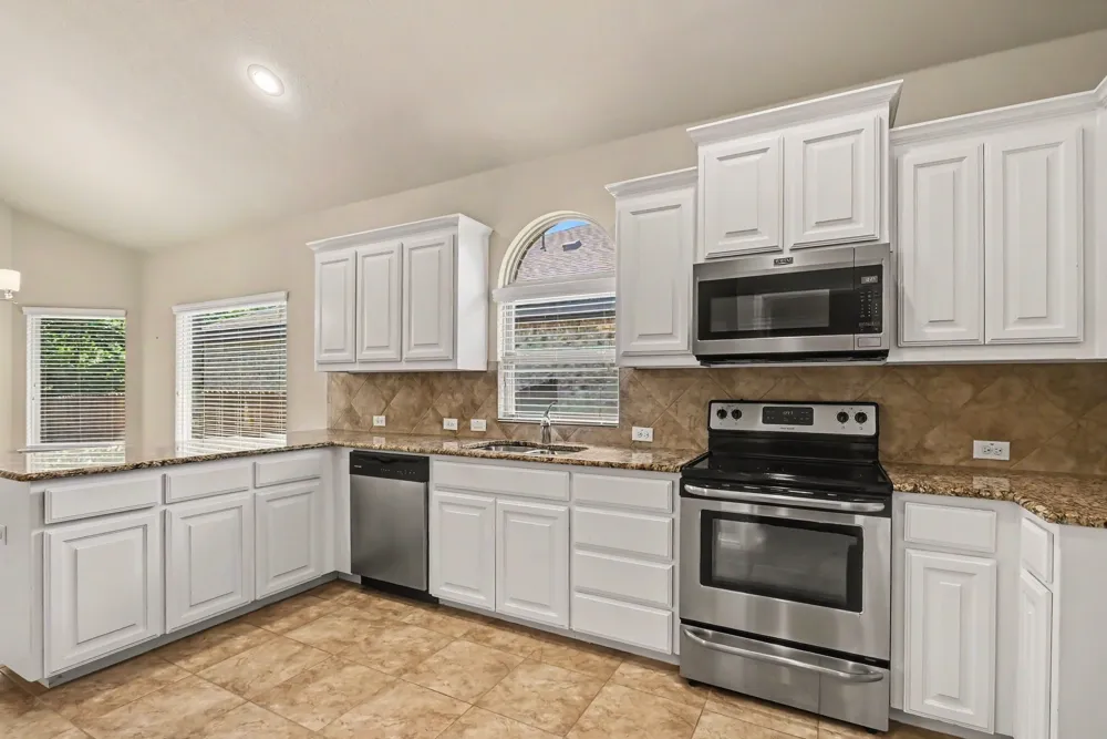 1232 Scott Drive Weatherford, TX 76087