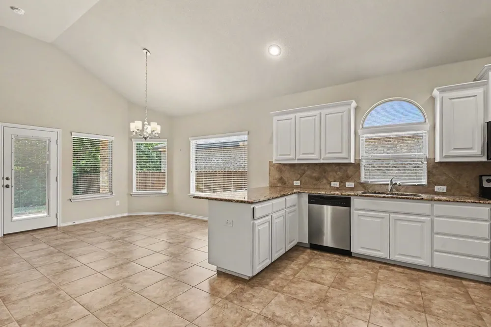 1232 Scott Drive Weatherford, TX 76087