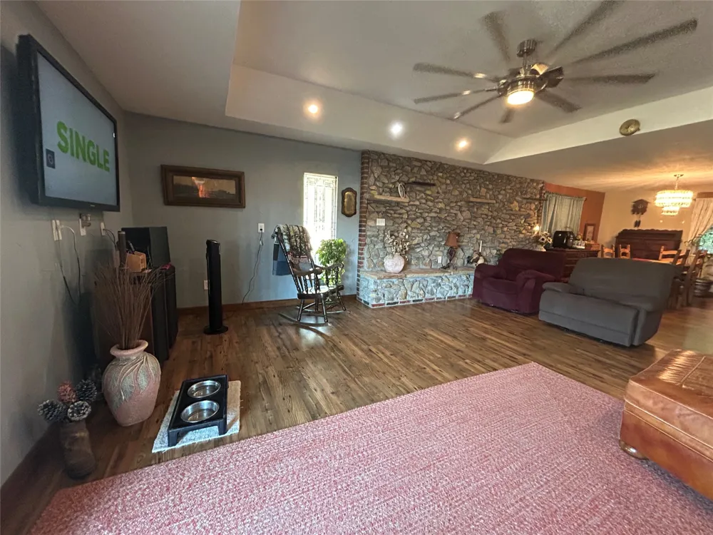 3500 County Road 3230 Hubbard, TX 76648