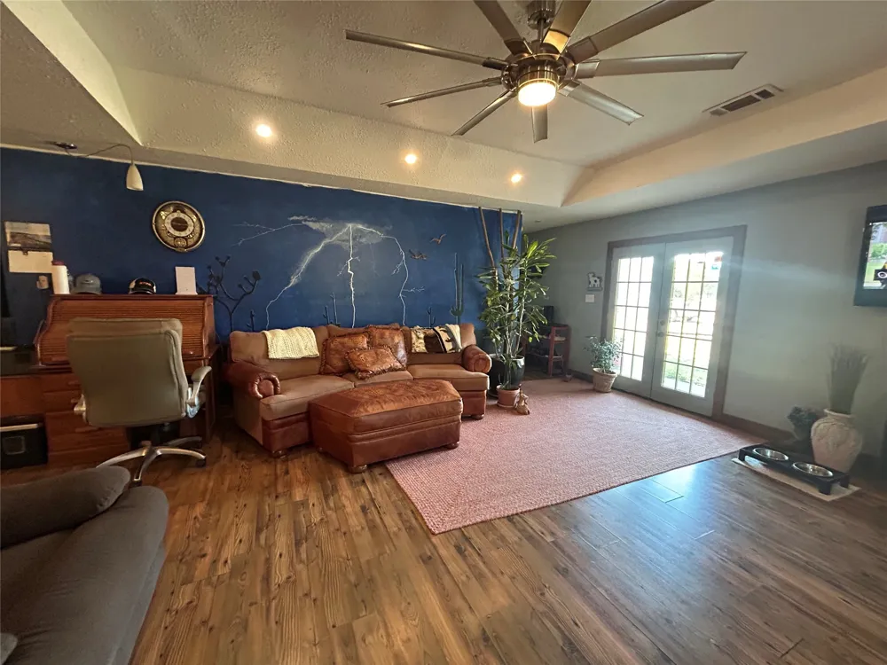 3500 County Road 3230 Hubbard, TX 76648