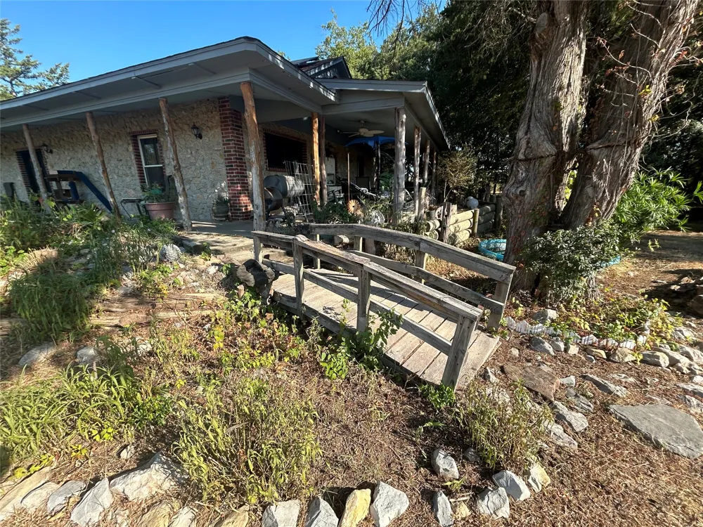 3500 County Road 3230 Hubbard, TX 76648