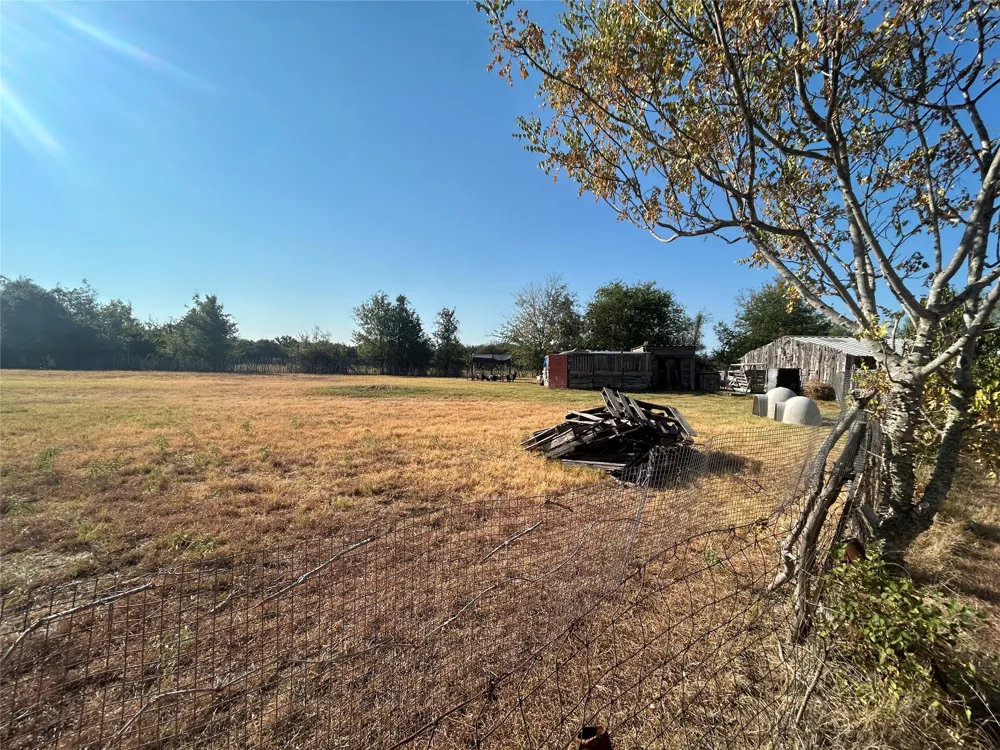 3500 County Road 3230 Hubbard, TX 76648