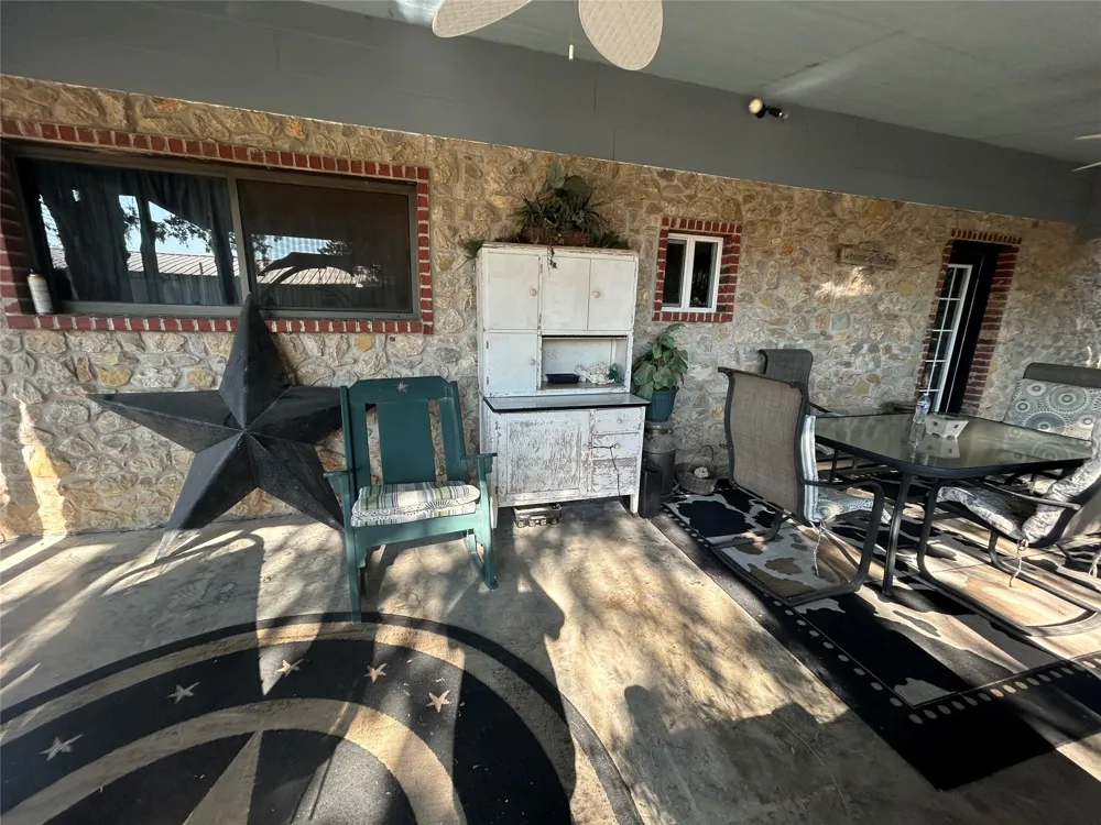 3500 County Road 3230 Hubbard, TX 76648