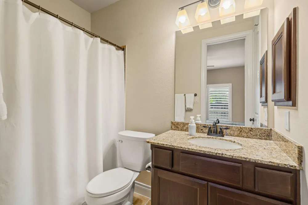 1607 Quail Ridge Drive Katy, TX 77493