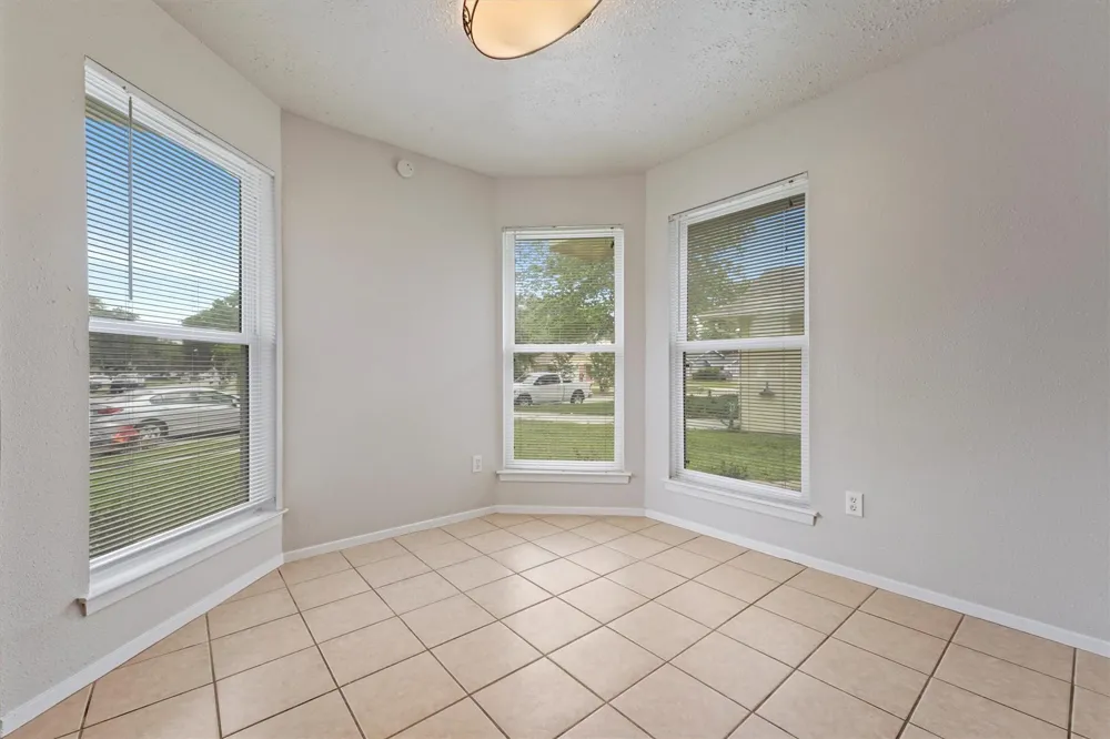 9335 Crescent Moon Drive Houston, TX 77064