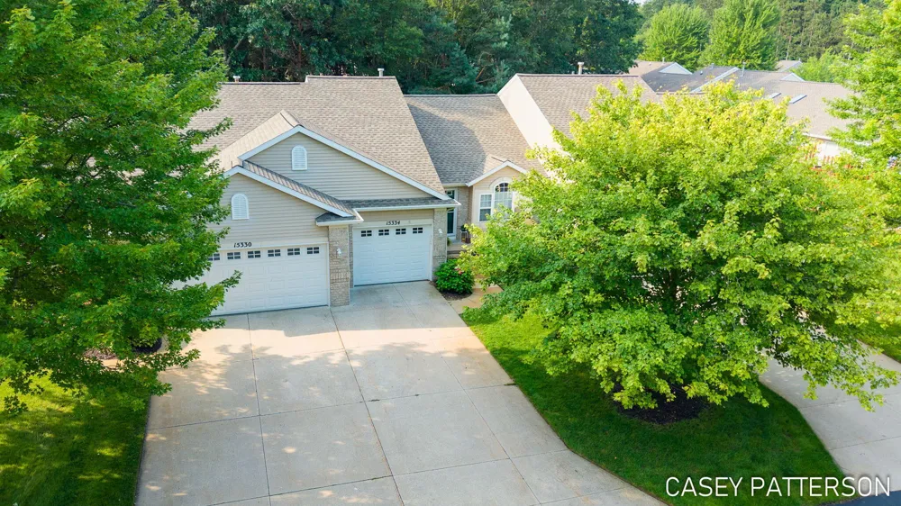 15334 Winchester Circle Grand Haven, MI 49417