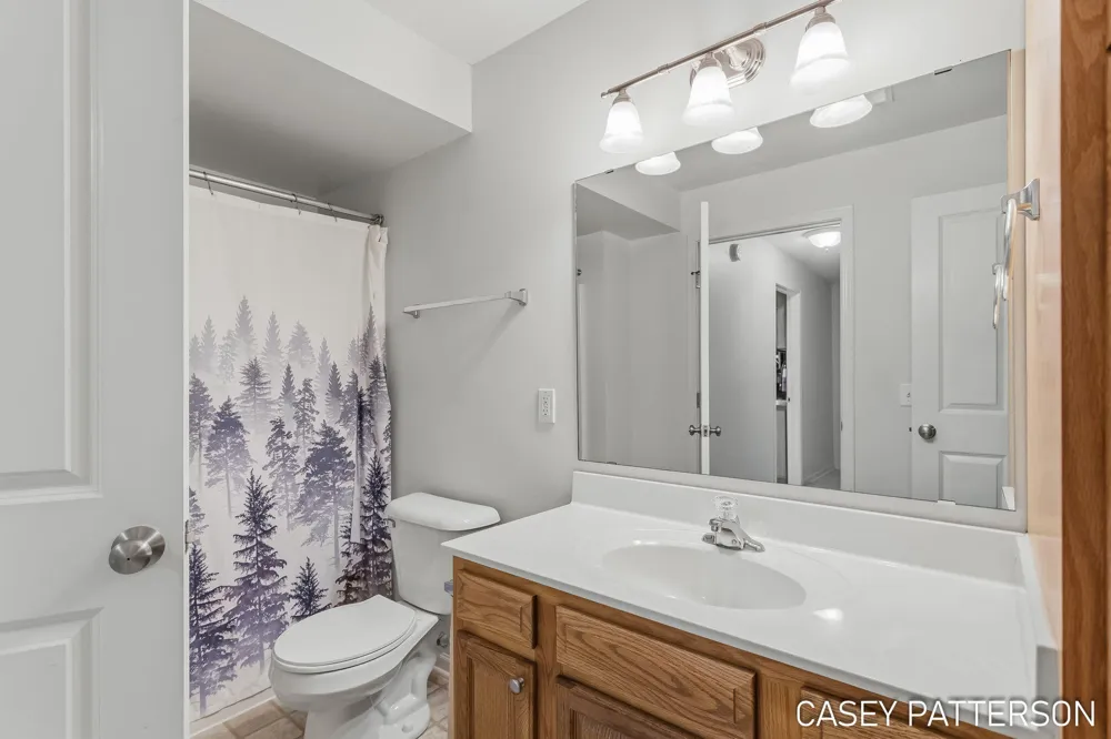 15334 Winchester Circle Grand Haven, MI 49417