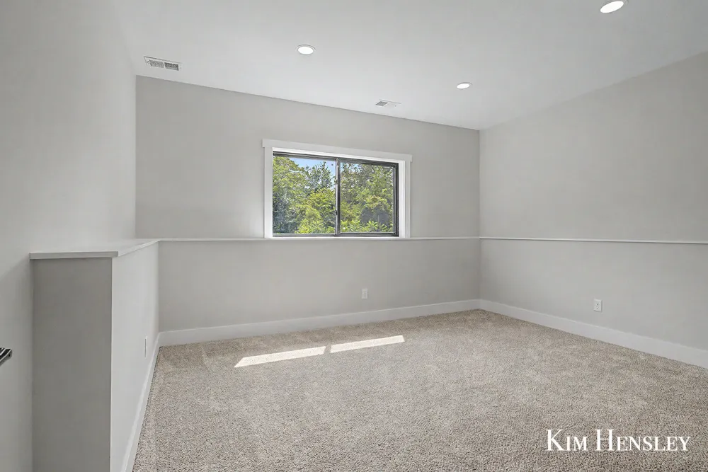 12618 Ridgedale Drive Allendale, MI 49401