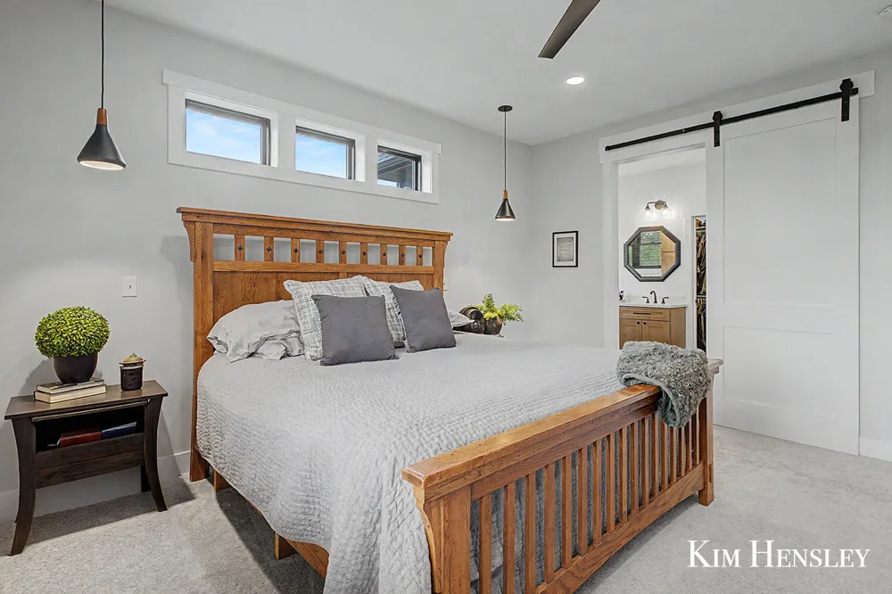 12618 Ridgedale Drive Allendale, MI 49401